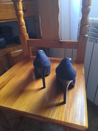 Zapatos tacón alto negros