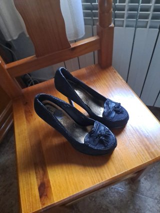 Zapatos tacón alto negros