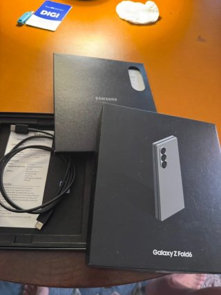 Samsung Galaxy Z Fold6 12GB RAM 256GB Plata |
