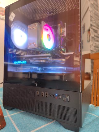 PC Gaming Negro 32GB RX570 Xeon(i7) NVMe PC-219
