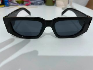 Gafas de sol Prada negras autenticas