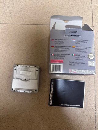 Nintendo Game Boy Advance SP Plata