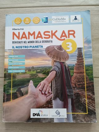 Namaskar 1, 2, 3 e 2030 per la scuola media