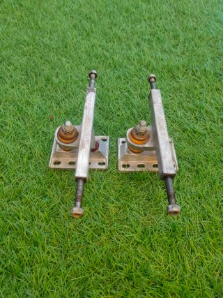 OLD SCHOOL VINTAGE EJES TORO SANCHESKI MONOPATIN