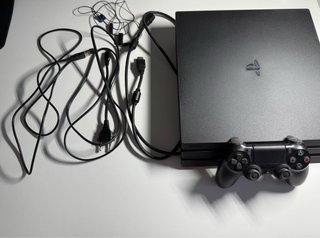 Consola Sony PS4 Pro Negra + Juegos