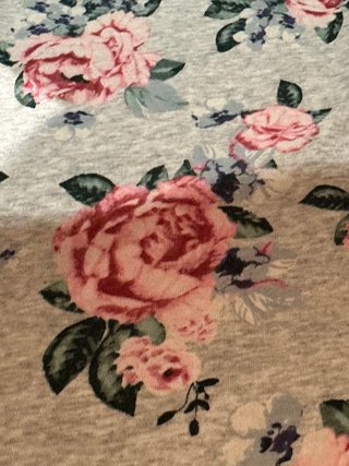 Vestido H&M floral gris y rosa