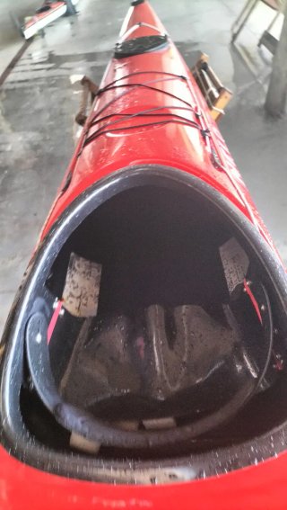 Kayak Nelo Inuk Carbono