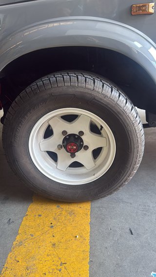 Suzuki Samurai 1990