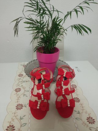 Zapatos de piel rojos para mujer