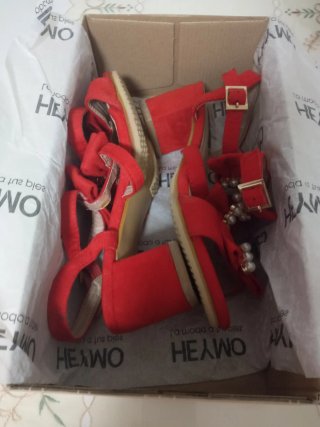 Zapatos de piel rojos para mujer