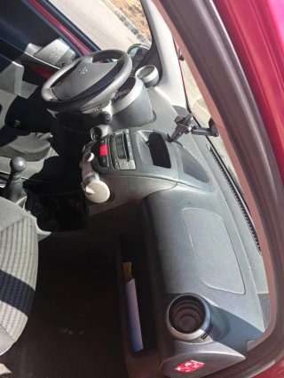 Peugeot 107 2013