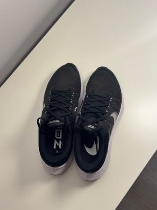 Nike Air Zoom Winflo 9 Talla 42.5