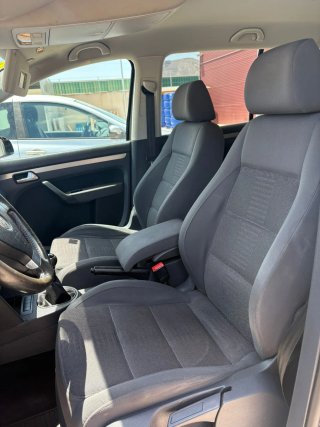 VOLKSWAGEN TOURAN 2.0 TDI 140 CV 7 PLAZAS