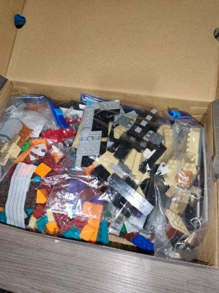 Lego 76945, lego minicraft Mega Construx Hot Wheel
