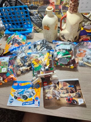 Lego 76945, lego minicraft Mega Construx Hot Wheel