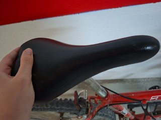 Bicicleta de adulto roja
