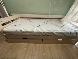 Letto a castello con 2 cassetti e materasso