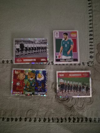 Lote de 4 cromos de fútbol