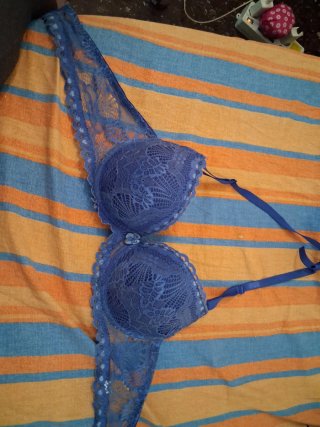 Coppia Reggiseni Pizzo Vintage Blu  Panna IT6 EU90