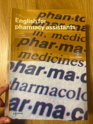 Libros 1 de farmacia y parafarmacia (grado medio)