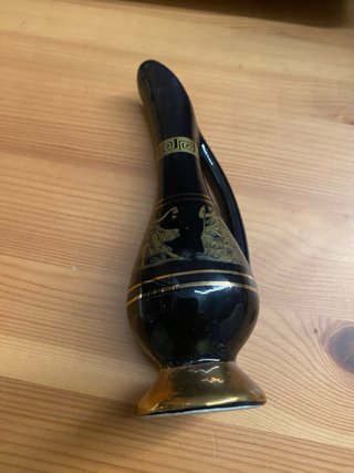 Jarrón Griego Vintage Negro y Dorado