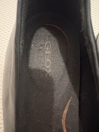 Zapatos de tacón negros azafata