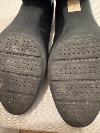 Zapatos de tacón negros azafata