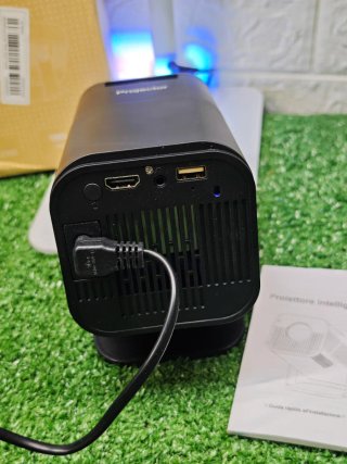 Proyector 4K WiFi 6 Bluetooth 5.4