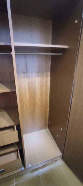 urge vender Armario de madera 2 puertas