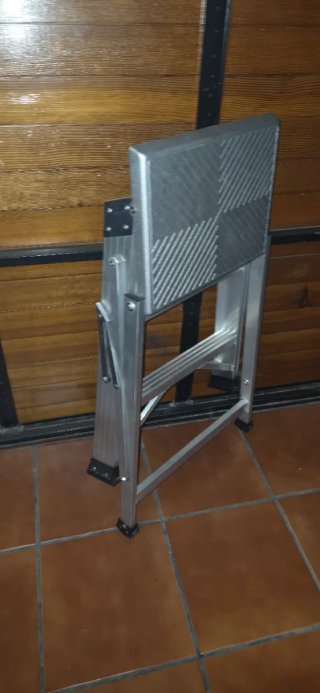 Escalera aluminio 3 peldaños