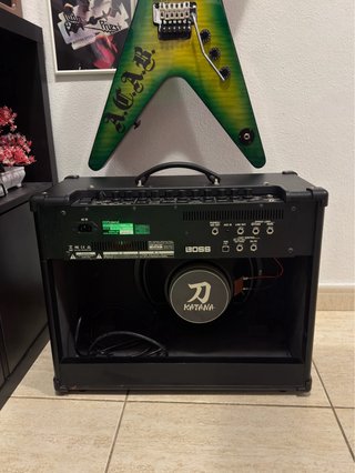 Amplificador Boss Katana 100W