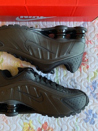 Nike Shox R4 "Triple Black" (T. 41EU)