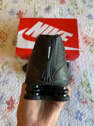 Nike Shox R4 "Triple Black" (T. 41EU)