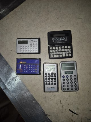 Lote de 5 calculadoras antiguas