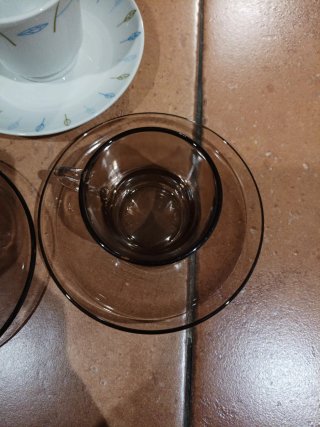 Juego de 6 tazas y platillos de cristal/porcelana