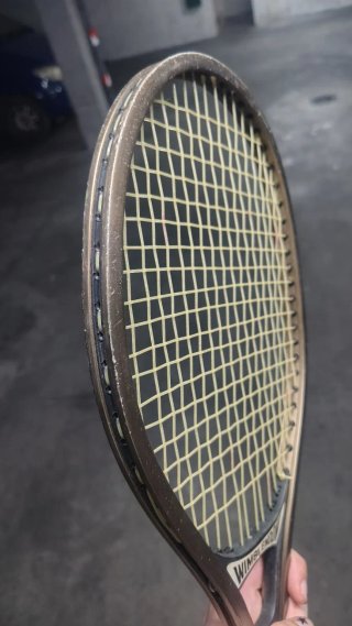 Raqueta de tenis Wimbledon años 60