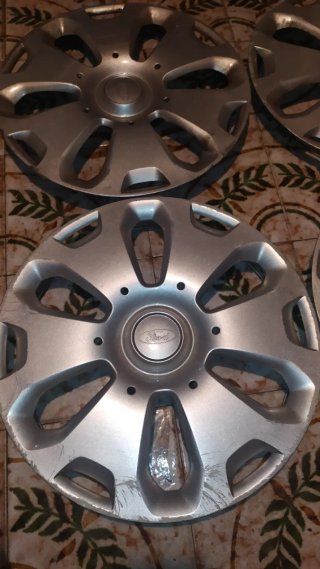 Tapacubos Ford 14 (4 unidades)