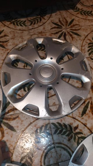 Tapacubos Ford 14 (4 unidades)