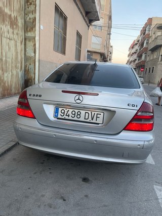 Mercedes-Benz Clase E 2006