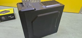 Caja PC Negra