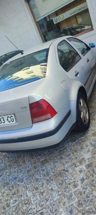 Volkswagen Bora 2000
