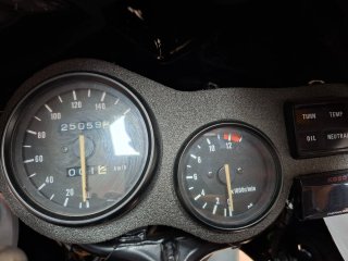 Yamaha TZR 80 RR Negra y Morada