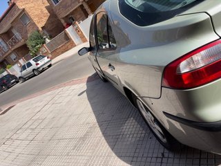 Renault Laguna 1.9 dCi 120 cv  Único Propietario