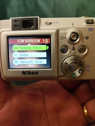 Cámara Nikon Coolpix 3700 + Accesorios