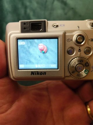 Cámara Nikon Coolpix 3700 + Accesorios