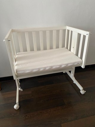 Minicuna Micuna blanca regulable con colchón R&R