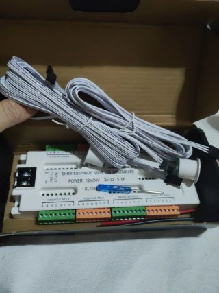 Controlador LED Escalera 32 Canales ABS Ignífugo