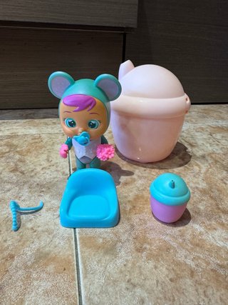 Bebé Llorón con accesorios