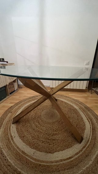 Mesa de comedor redonda de cristal y madera maciza