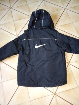 Giacca a vento Nike nera taglia L